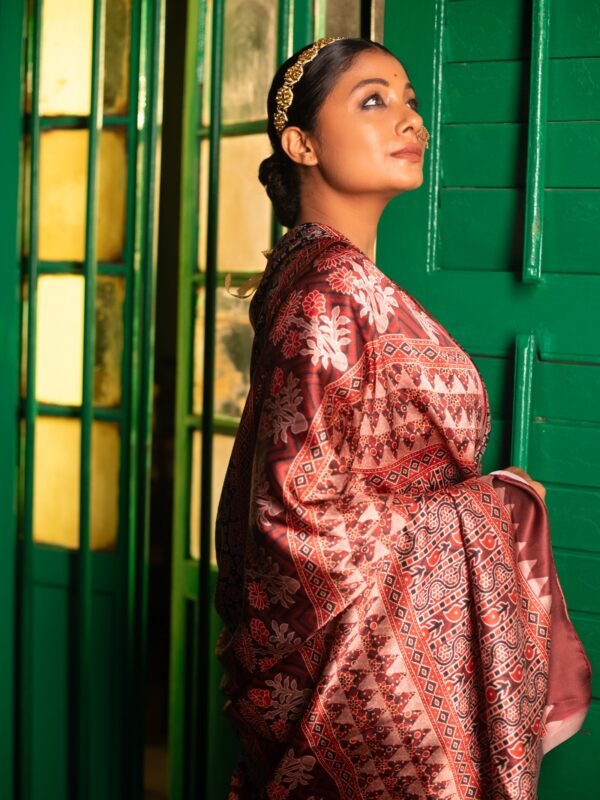 Crimson Elegance Kanjeevaram Silk