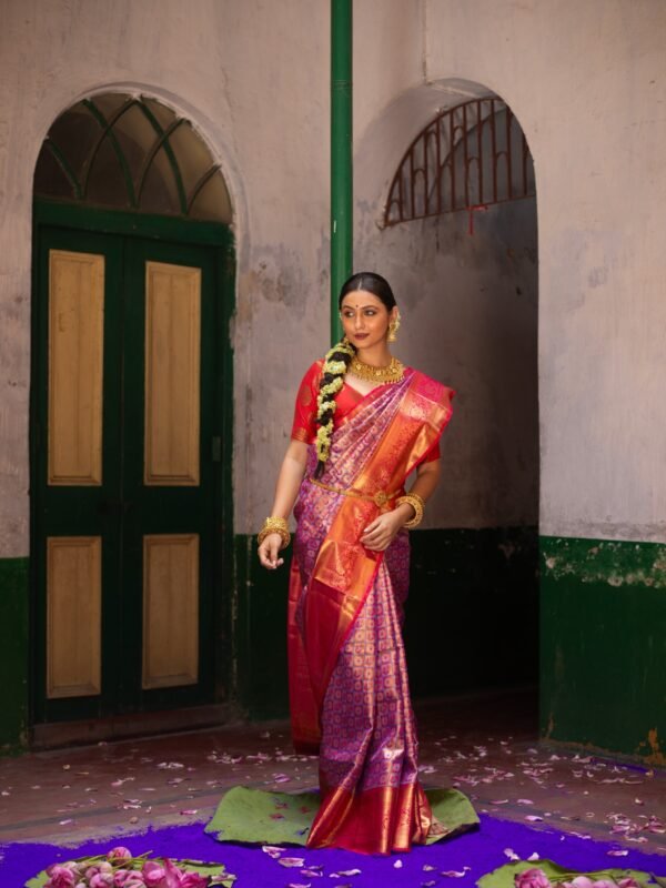 Pure Kanjeevaram Jute Silk With  Pichwai Weave