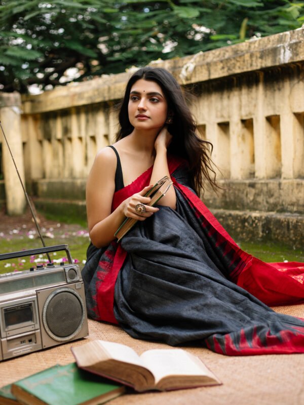 Pure Ghicha tussar Black Body with Crimson Red temple border with Sambalpuri Pallu